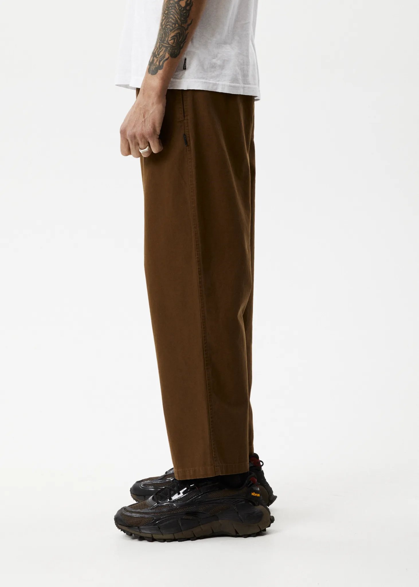 AFENDS Mens Ninety Eights - Baggy Elastic Waist Pants - Toffee