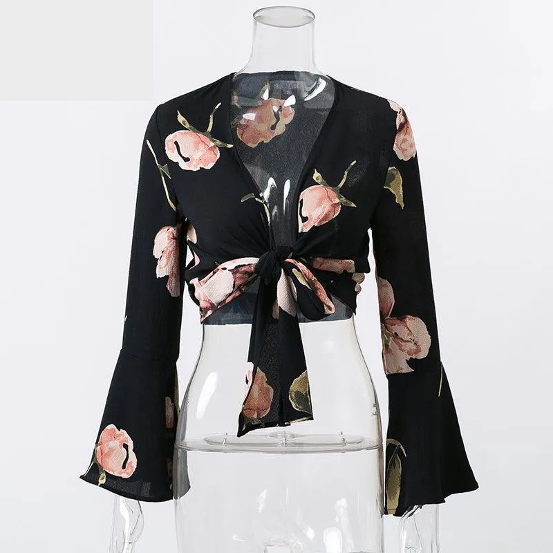 BLACK FLORAL CROPPED TOP WITH FLARE SLEEVE